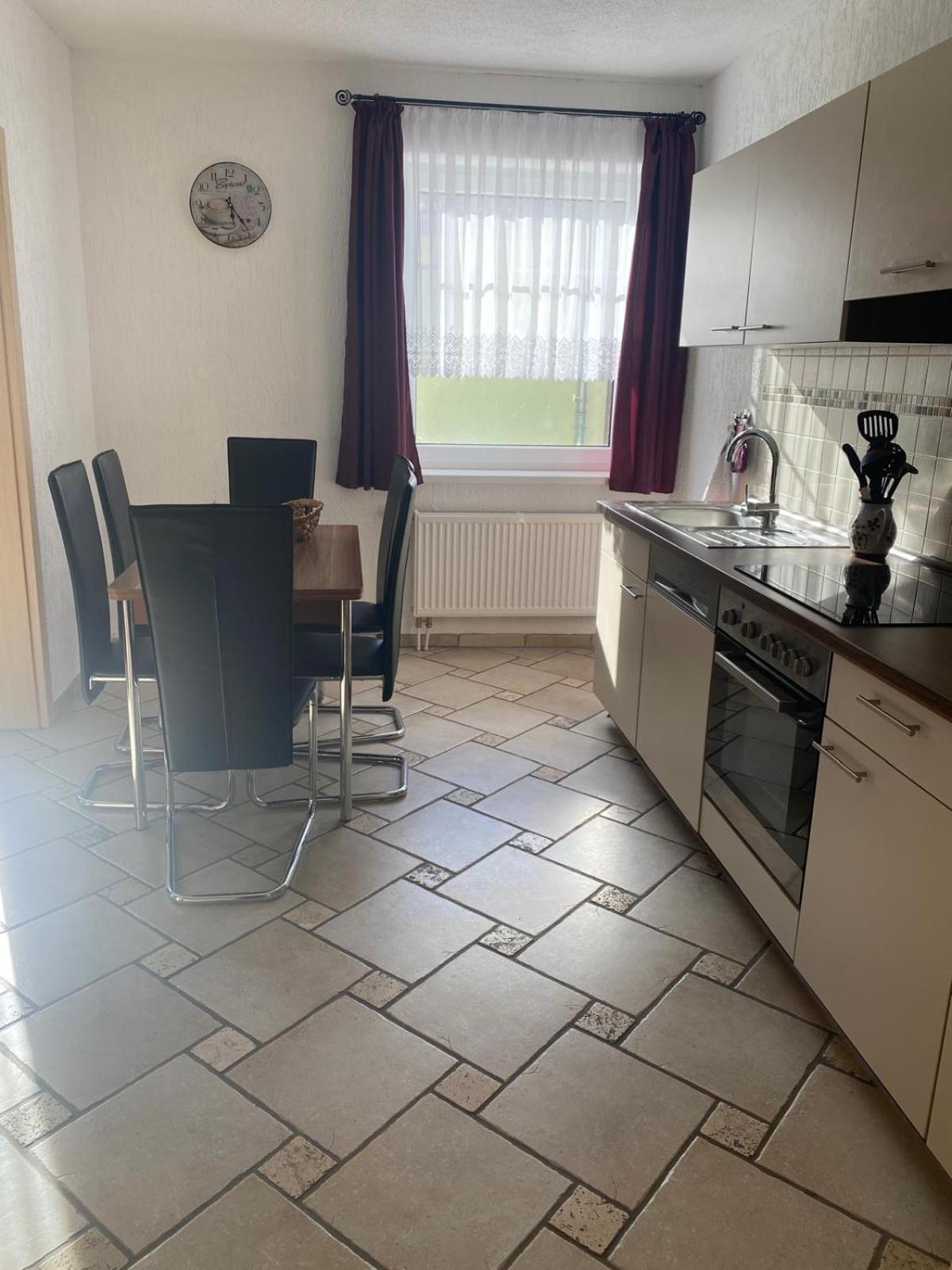 Ferienhaus Bei Familie Gau In Schaprode Exterior foto